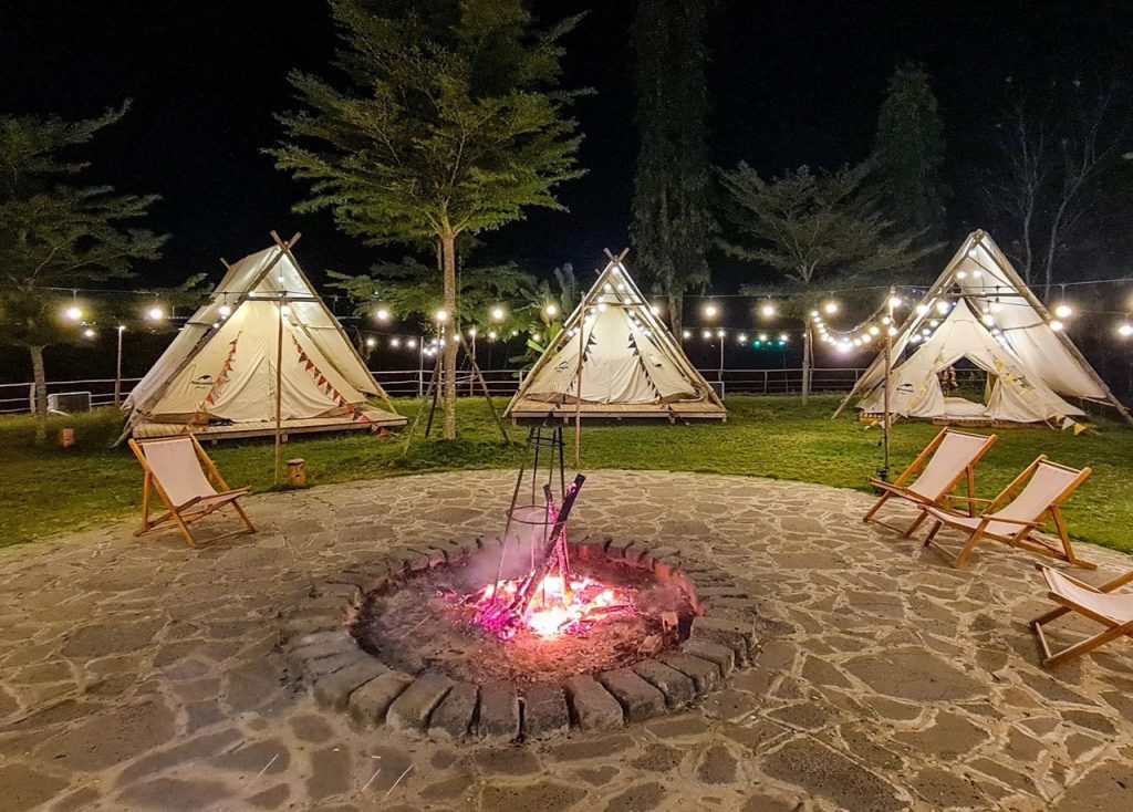 Lạc Glamping & Emma Glamping