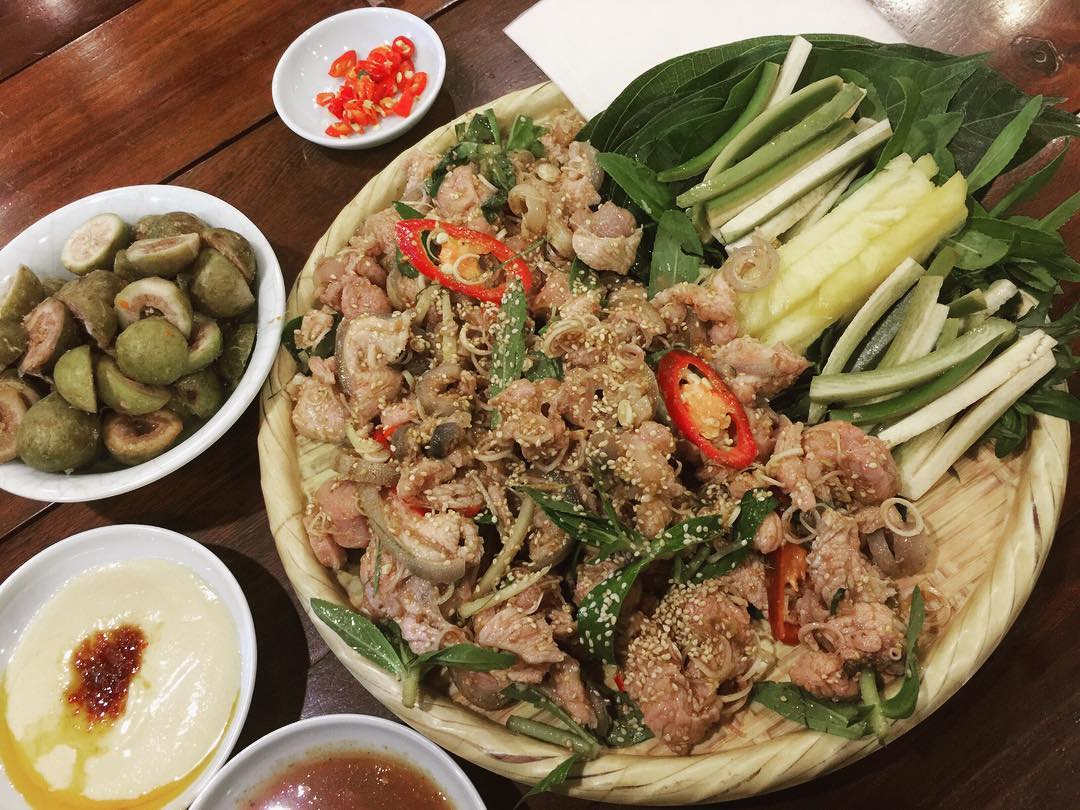Top 7 quán dê Ninh Bình ngon nổi tiếng mà ai đến Tràng An Ninh Bình phải thử