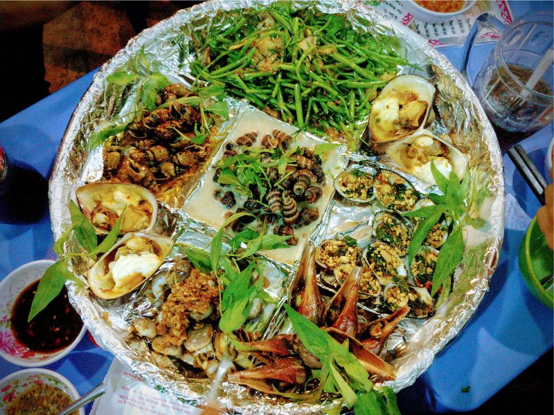 Điểm danh top 10 quán ốc Sài Gòn ngon, giá rẻ mà bạn phải thử